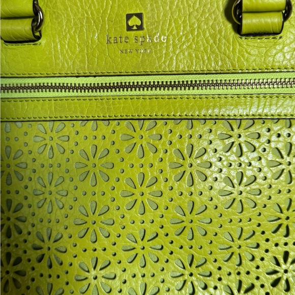 Kate Spade Perri Lane Romy Lime Green Bag! Pre-Loved - Picture 6 of 16